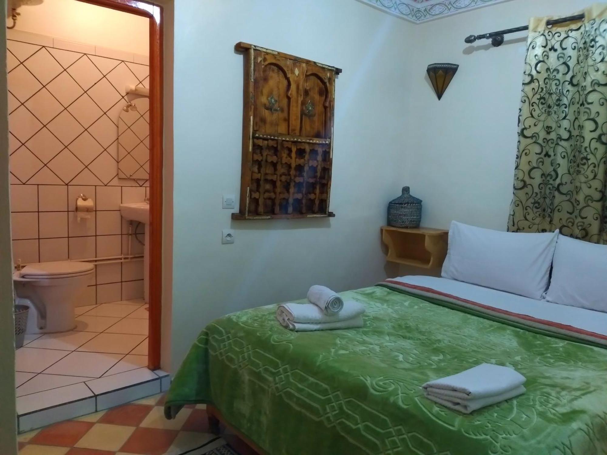 Berbere De La Montagne Hotel Imdiazene Habitación foto
