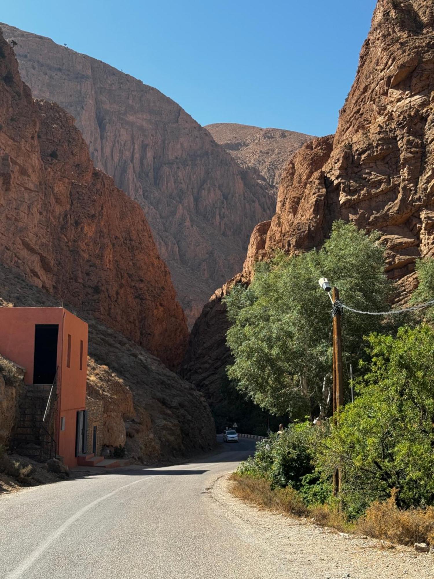 Berbere De La Montagne Hotel Imdiazene Exterior foto